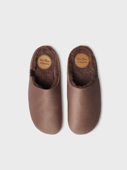 Moscu-bd marro | Zapatilla de casa tipo zueco con forro interior para mujer